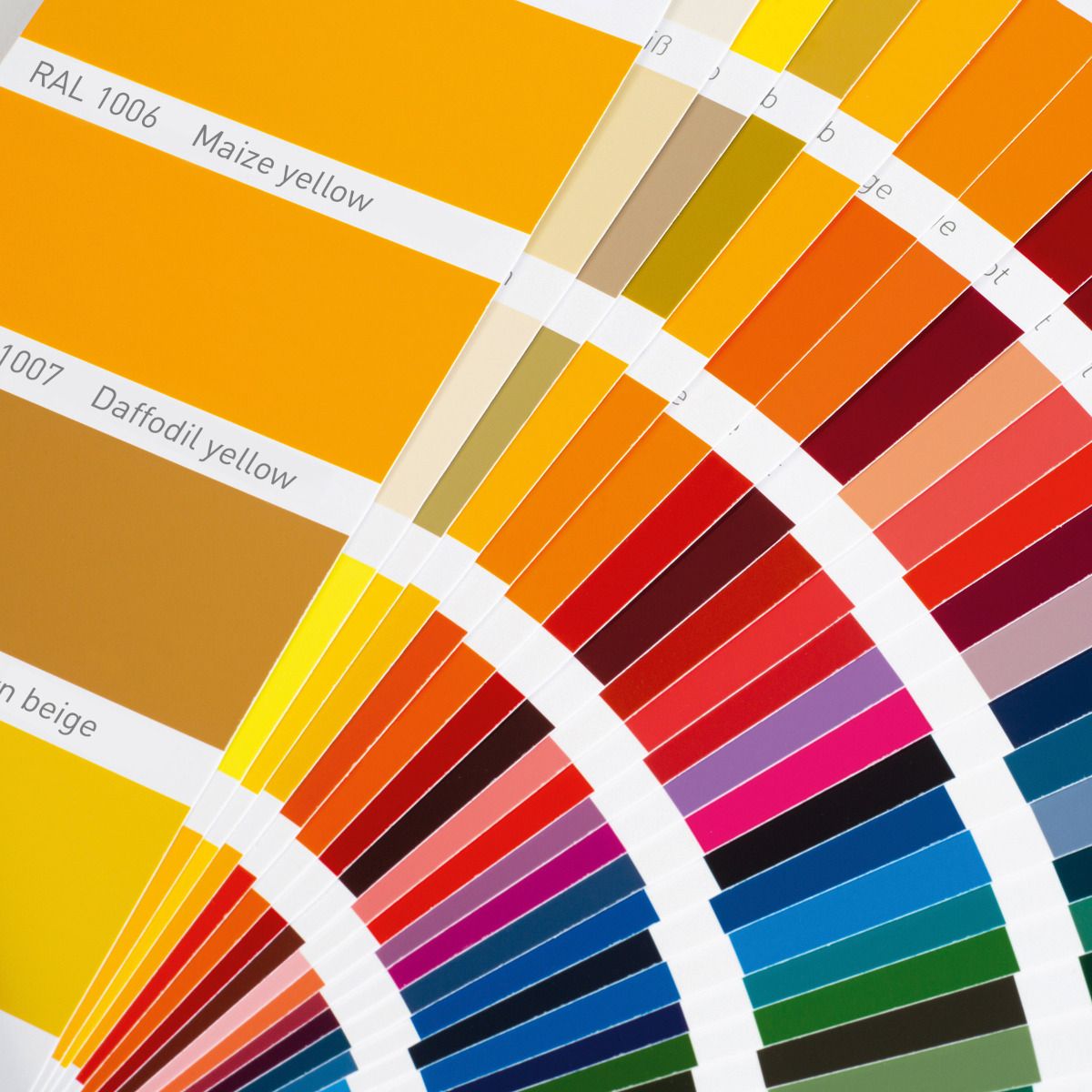 Nuancier RAL K7 – 216 couleurs RAL CLASSIC officielles | RAL.fr